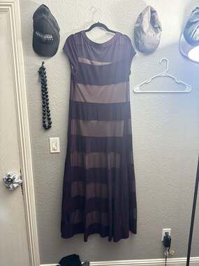 R&M Richards Plum and Nude Mesh Illusion Stripe Maxi Dress Size 16